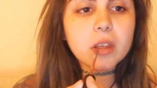 Big boobs teen - anyone know her name? plz message me