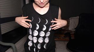 clumsy boobs Mikayla_Moon