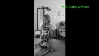 KatSaysMeow Dorothycumshome in private premium video