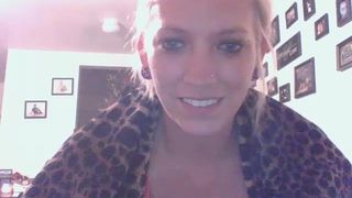 Foxgurl86 cam recording 2016 May 22 102101