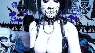 those_darn_frigs 2017-10-29 (2)