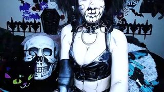 those_darn_frigs 2017-10-29 (1)