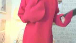 amythefrog singing "under the sea". really.