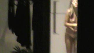 Espiando a laBecinita