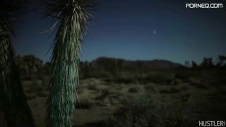 Daenerys Targaryen lesbian sex with the slave