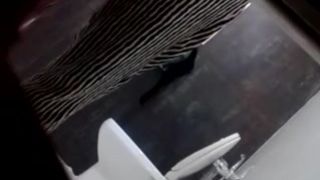 Espiando ala Maestra