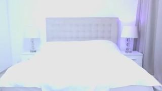 Squirtbetty fucking pussy