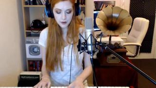 Her voice is just wow!