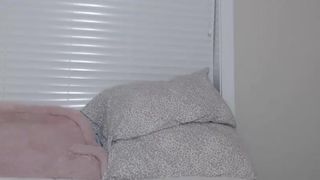 sexy slut babyleah98 camming