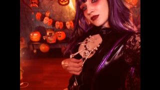 Diamanda - Sexy Witch Doctor