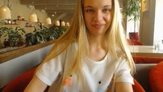 cuted0ll1995_27042014_410_