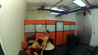 Cachada por La patrona