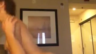 L33_L33 riding cock