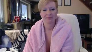 mona_milf hitachi play