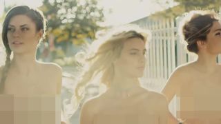 BLINK-182 She s Out Of Her Mind