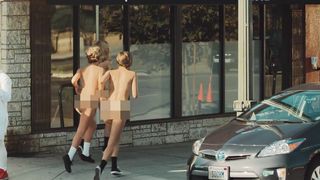 BLINK-182 She s Out Of Her Mind