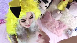 Kiittenymph in Pikachu Cosplay