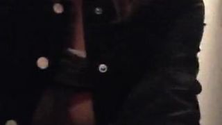 NIKISKYLER – AIRPLANE BATHROOM CUM