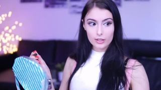 Junemoore 2017-12-01