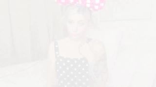IzzyTv Minnie Mouse Cum-Premium
