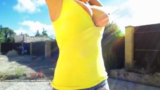 Livegoddess outdoor squirt in cam recording 2016 June 07 102004