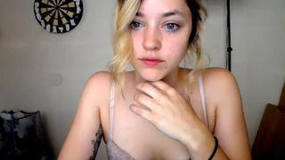 Kittennischeeky sloppy and dirty dildo blowjob in cam recording 2016 June 05 063157
