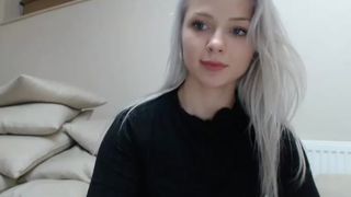 Innocent_doll1 - Webcamshow - 16/12/17