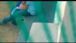 Espiando a estudiantes en la prepa