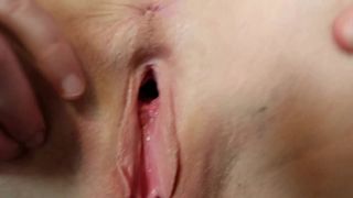 Brooke test monster dildo & squirt part.8