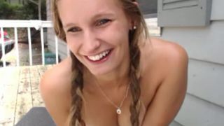 ella_xo nonnude model topless