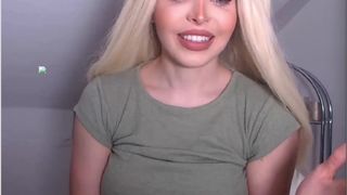 such a pretty girl ivana