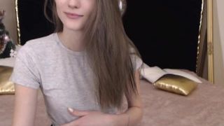 mmm most gorgeous babe