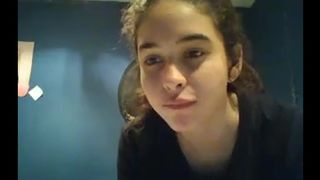 dreianova shows pussy