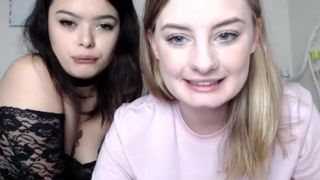 Fiveftcute girlgirl hitachi action in cam recording 2016 June 23 231321