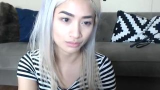 Young Averyblack flash pussy 2