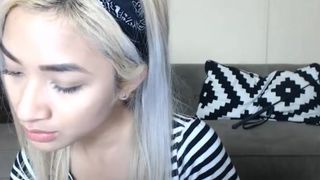 Young Averyblack flash pussy 2