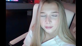 momiamhere 10012018 010347 (nonnude)