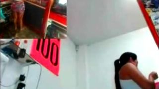 Hermosa En El Trabajo