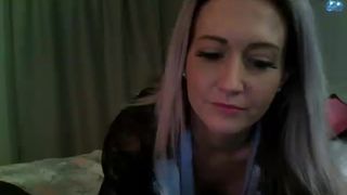 hot milfy blonde tits