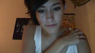 Fuwafuwafuwa cute teen recording her pussy in cam recording 2016 July 11 093006
