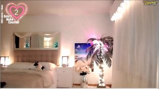 Amy_Valentine 090218a