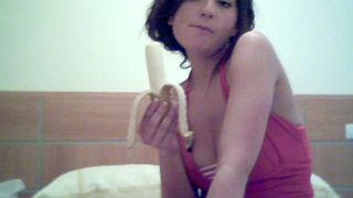 Spanish Kitten Raquel Gonzalez Carapuchinha