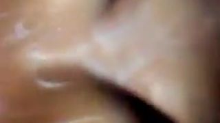 Banandose Le Envia Su Video