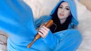 Kati3kat - Onesie Orgasm [4/8]