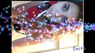 pretty girl tease + toesuck