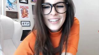 Manyvids Cosplay Velma (Scooby Doo)