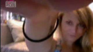 Neighbor showing me her sexy body on webcam