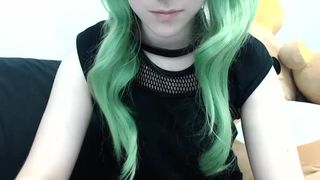 Lana_rain cam recording 2015-04-11_01-00-21