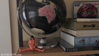 Kimberly Kane Horny Housewife Pov Blowjob in private premium video