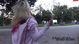 Aische Pervers Porno Challenge Mit Aische Auf Der Wiesn Mit Bang Boss in private premium video